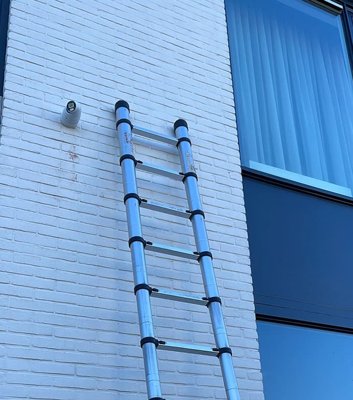 Bedrijfspand in Andelst met kleurnachtzicht