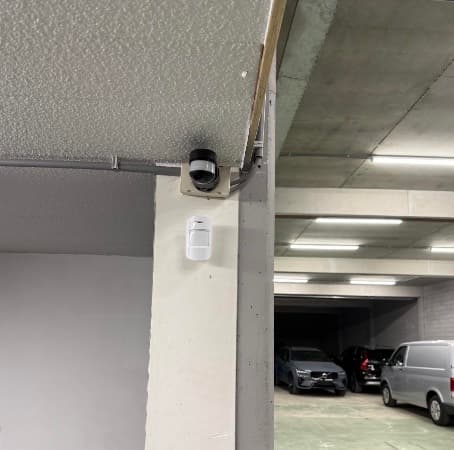 Brons Automotive voorzien van camera's en Ajax alarmsysteem