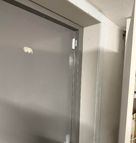 Tweede magneetcontact op deur Brons Automotive