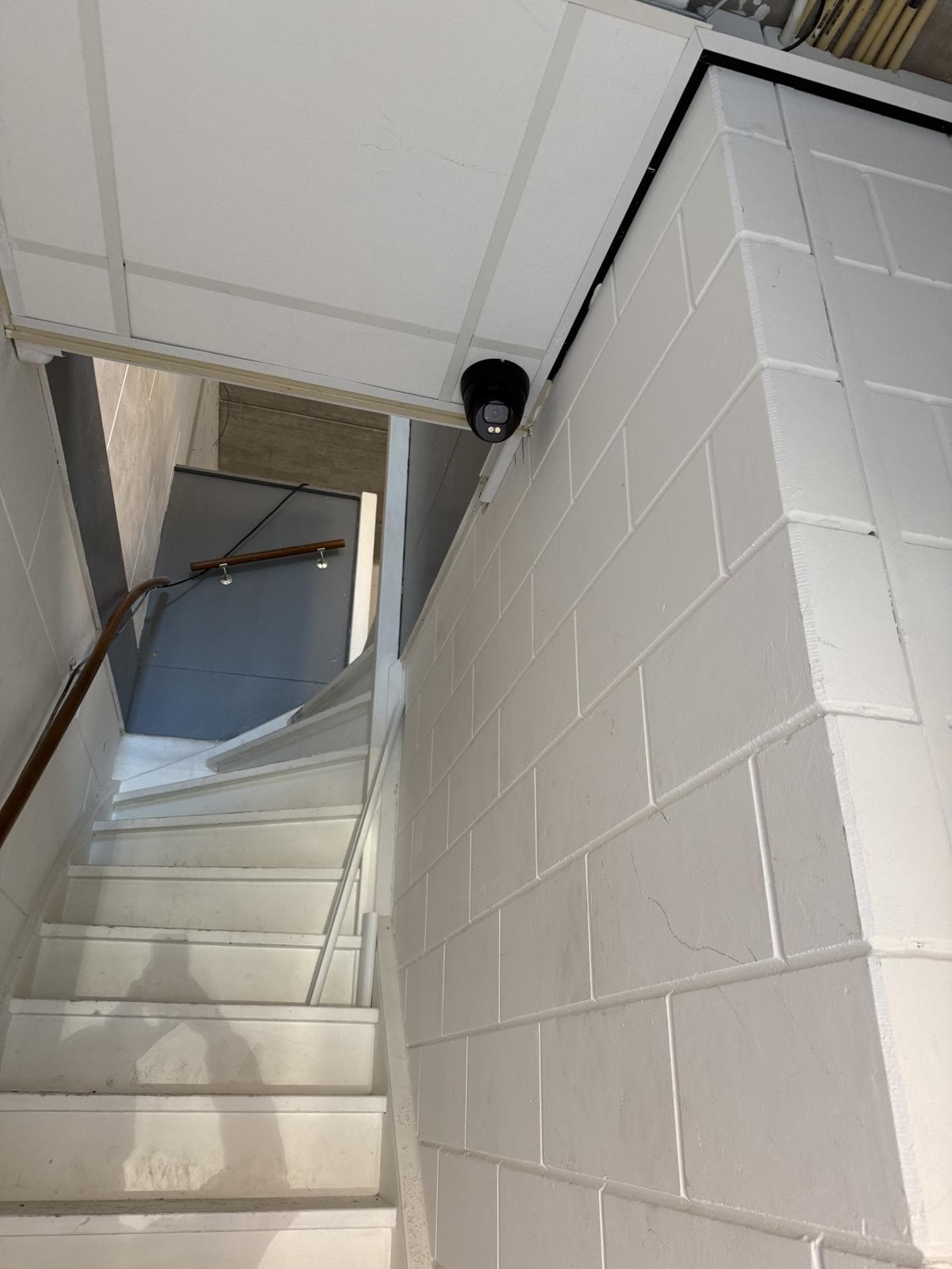 Bedrijfspand in Alkmaar met 8 camera's en Ajax alarm