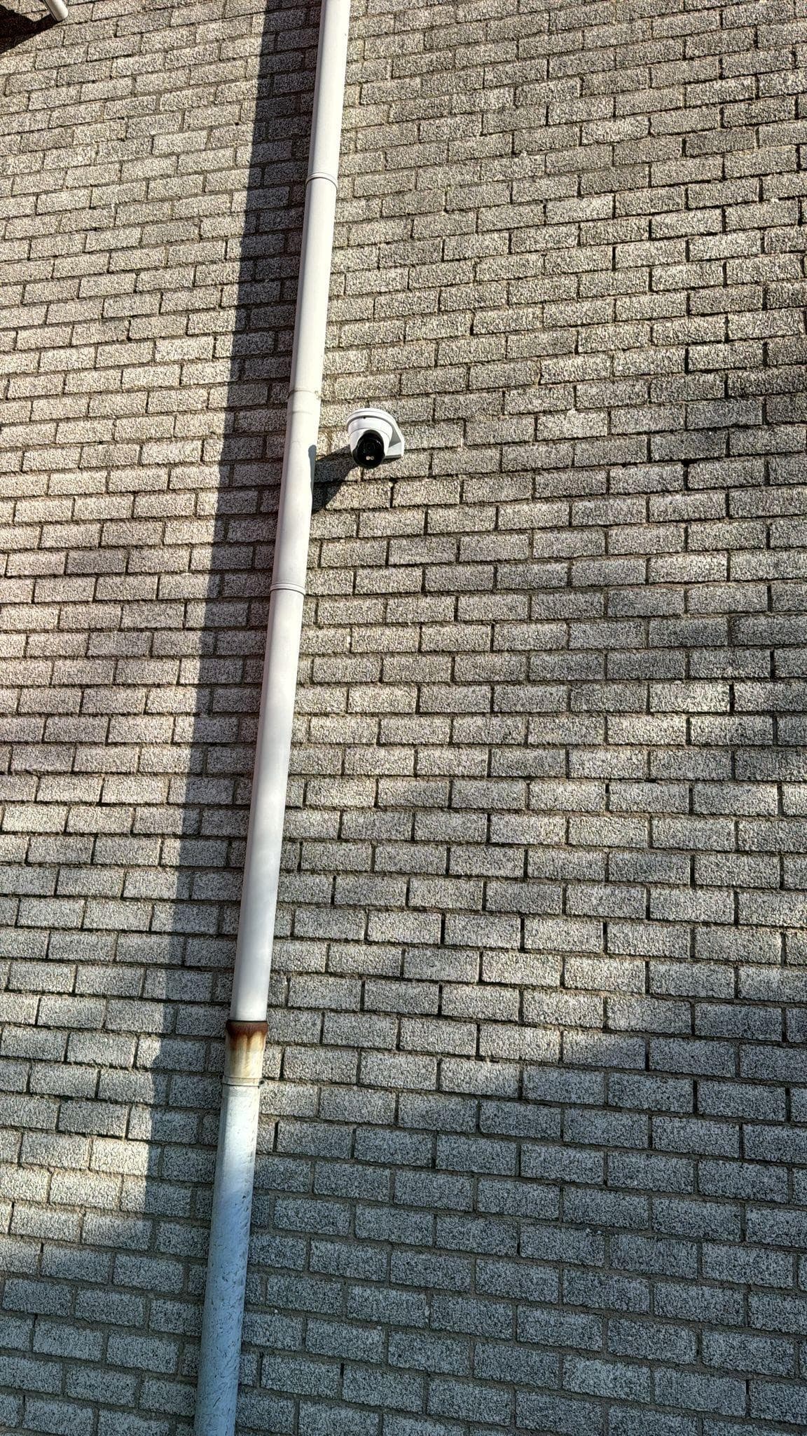 Binnenruimte van school met monitor in Harderwijk