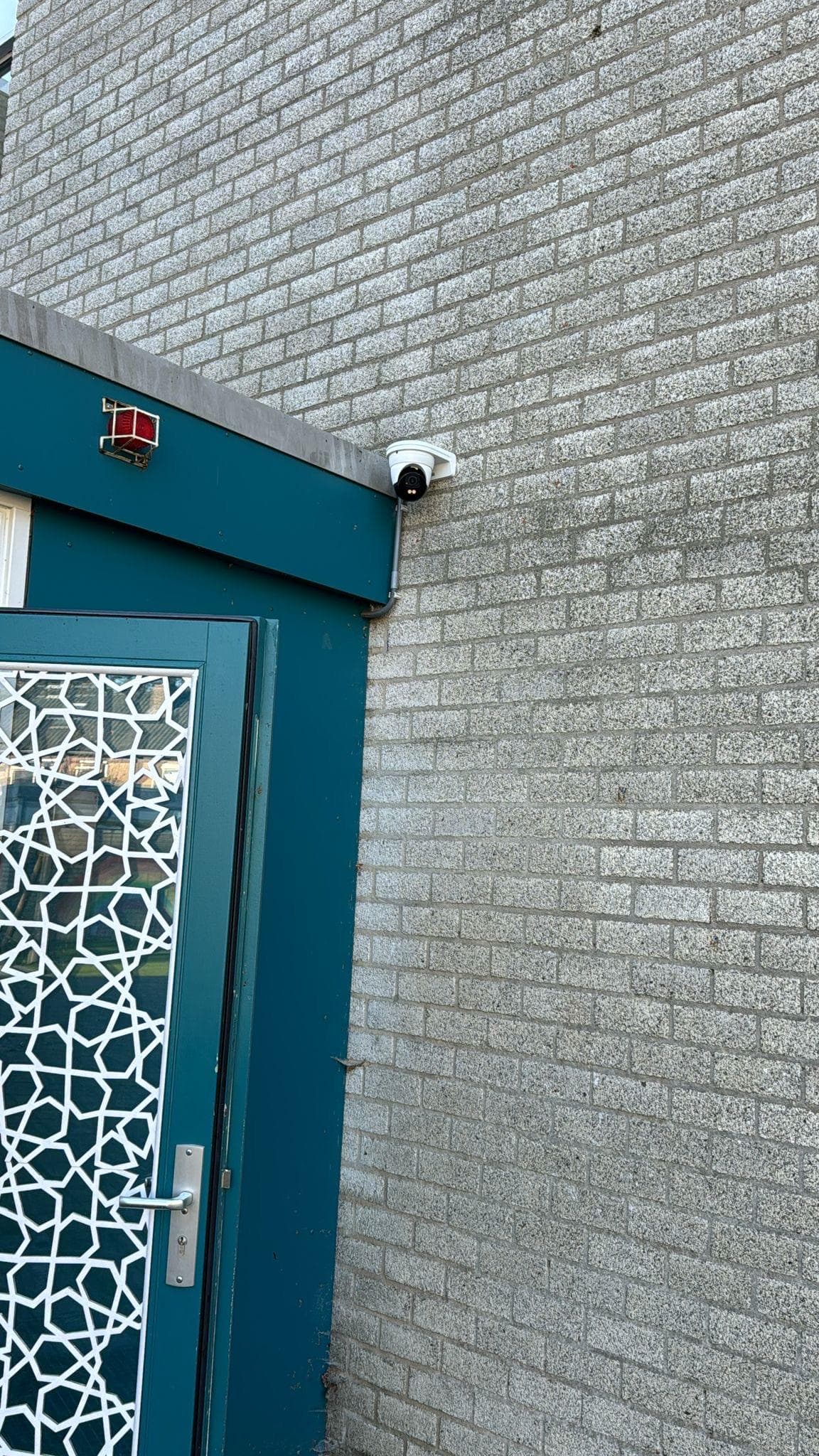 Bekabeling camerasysteem op school in Harderwijk