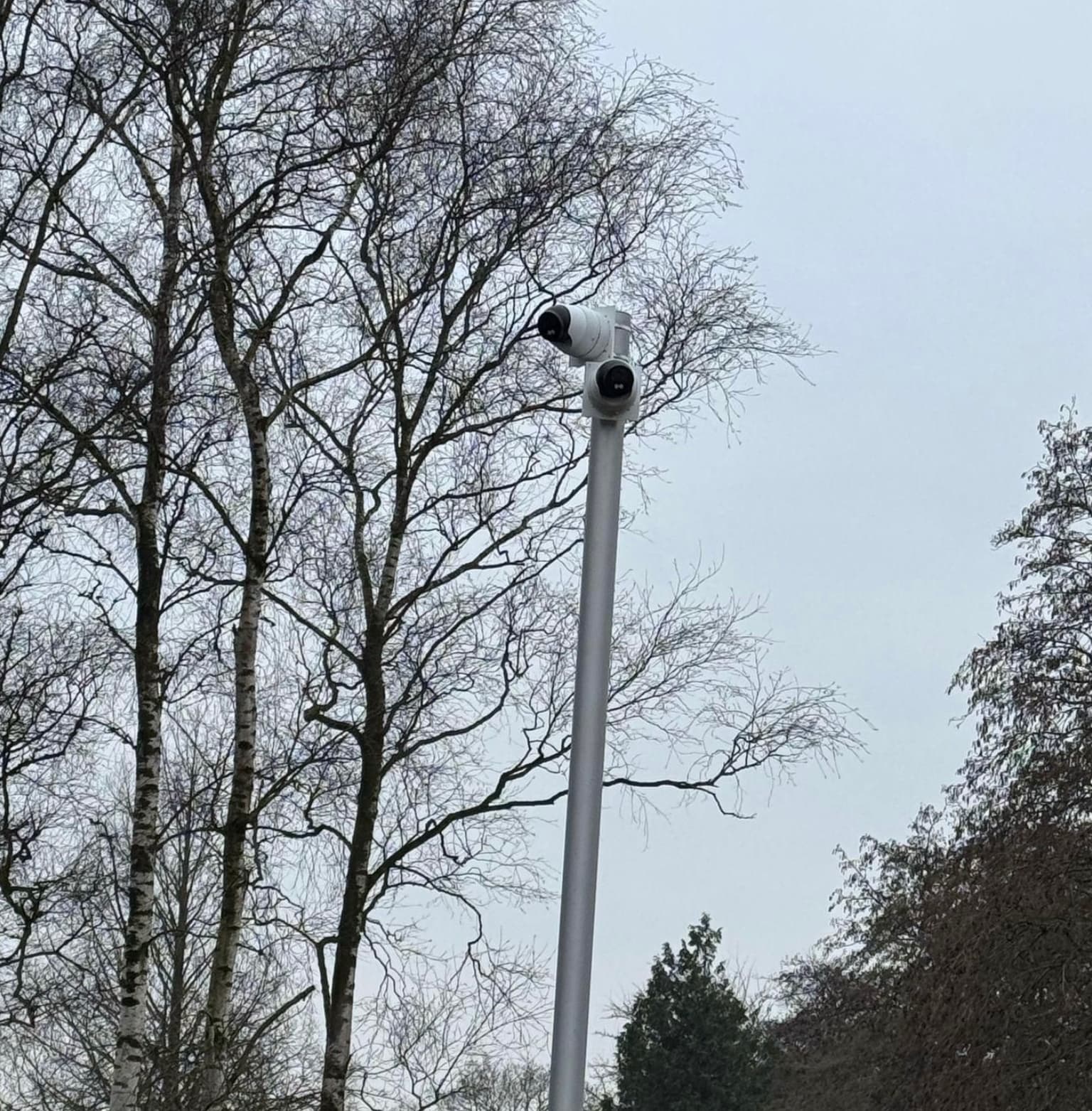 Buitenterrein in Waarland beveiligd met CCTV-mast