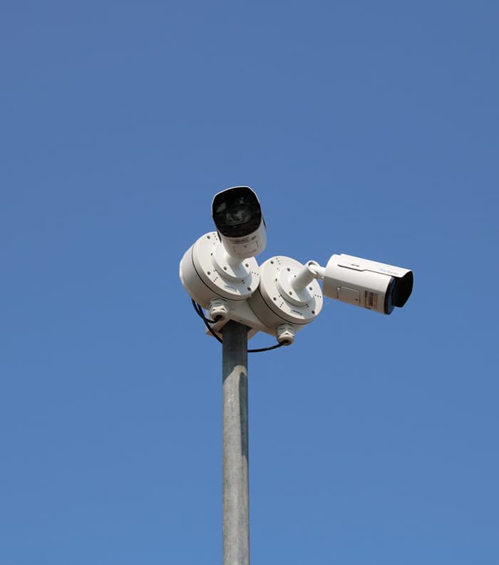 Fabriek bewaakt met cameramast - Alkmaar