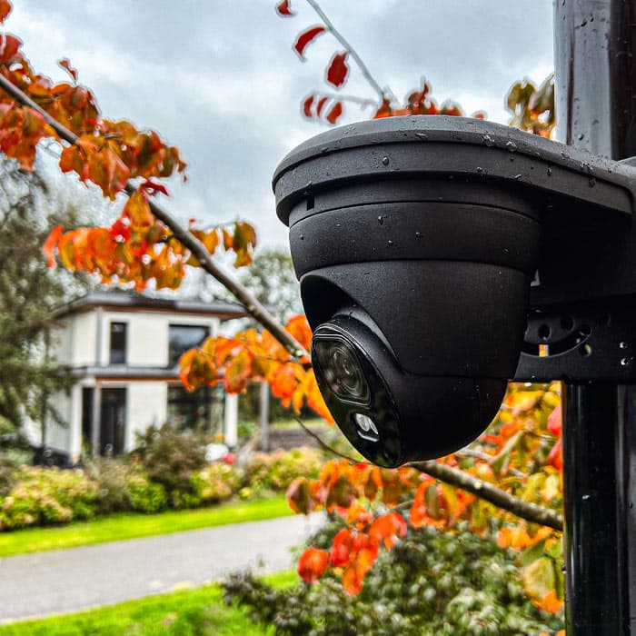 Installatie van bewakingscamera voor thuis door Securetech monteur